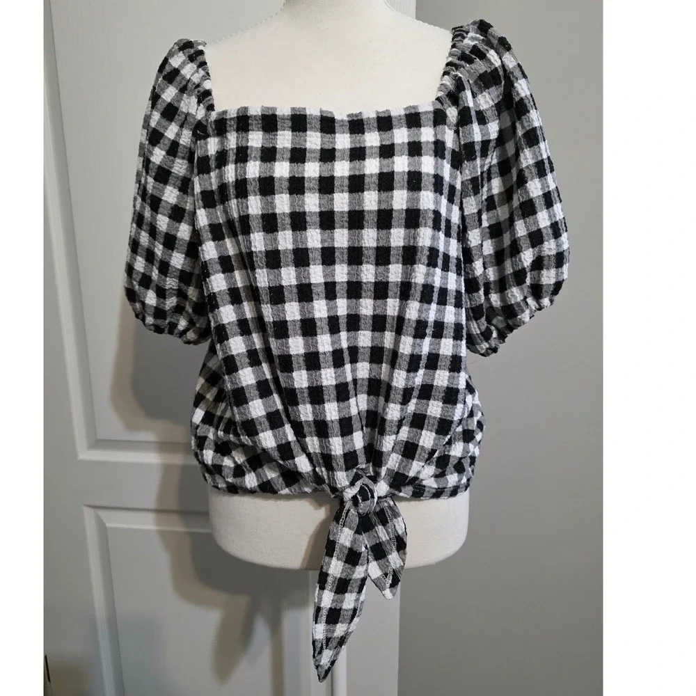 LOFT Top Women Black White Gingham Puff‎ Sleeve Seersucker Top Casual Everyday